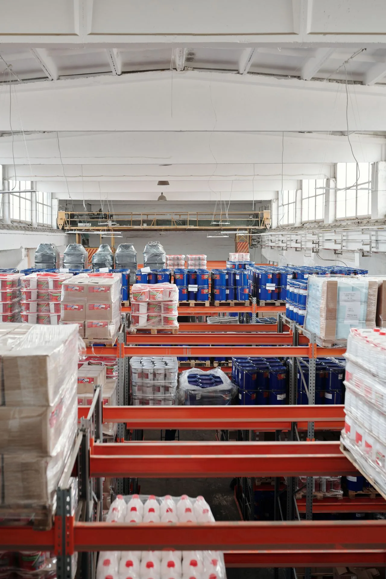 Fabrika deposu yüksek raf sistemi