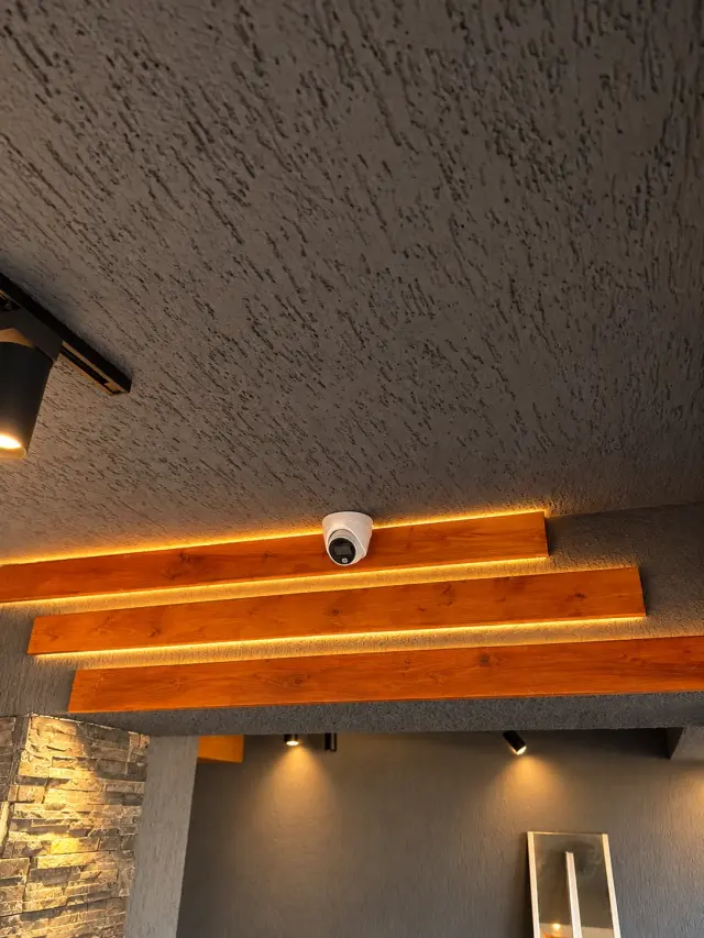 Kafe tavanı, Dome kamera (BDE Güvenlik, Bursa)